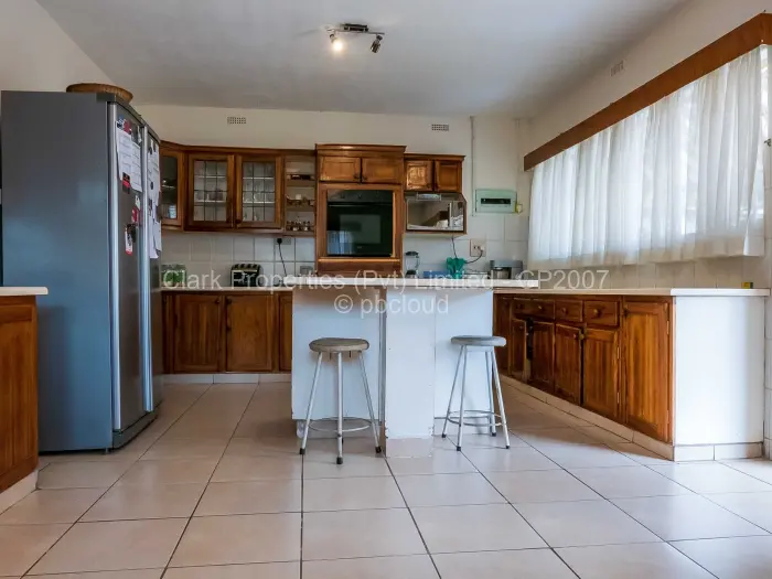 4 Bedroom House for Sale in Chisipite, Harare