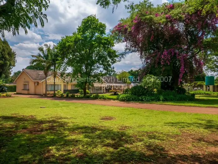 4 Bedroom House for Sale in Chisipite, Harare