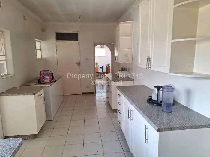 4 Bedroom House for Sale in Eastlea, Harare