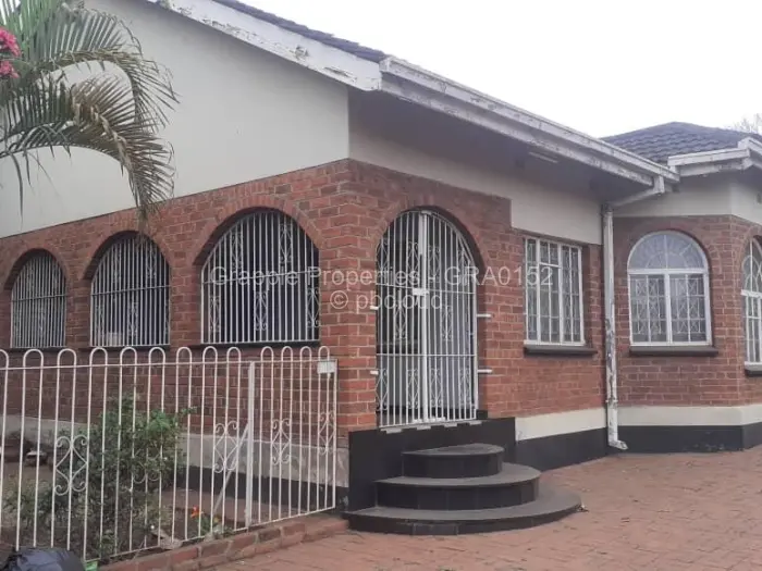 4 Bedroom House for Sale in Belvedere, Harare