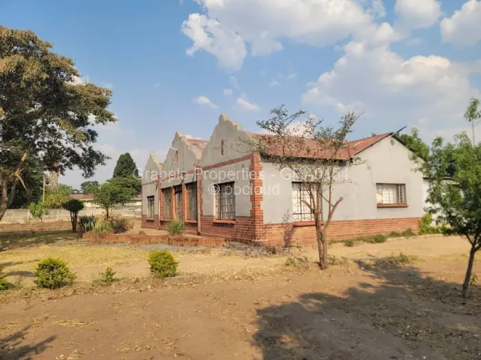 4 Bedroom House for Sale in Hatfield, Harare