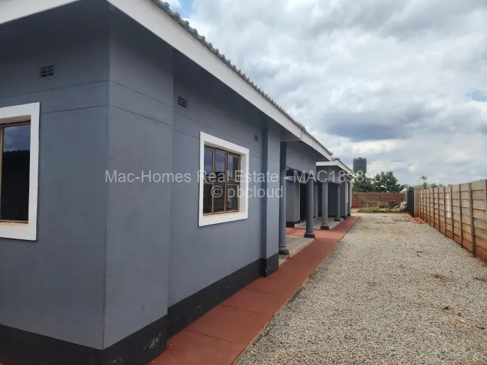 8 Bedroom House for Sale in Mount Pleasant Heights, Harare