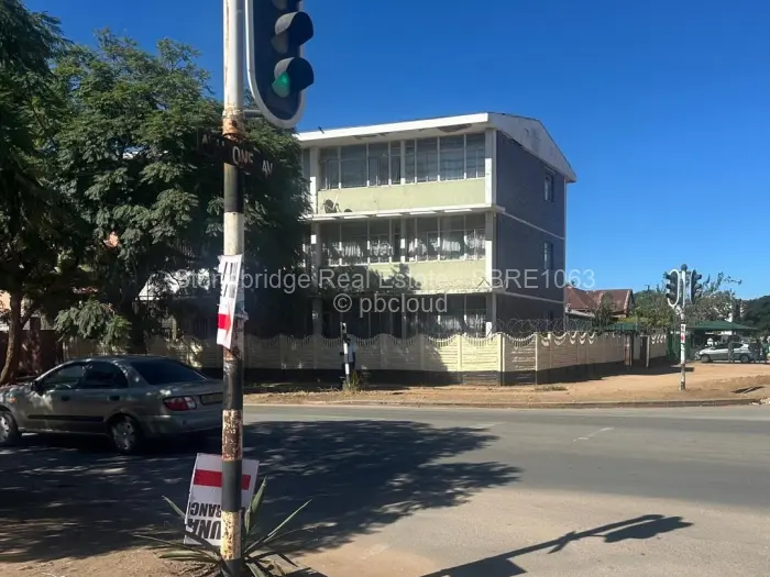 Flat/Apartment for Sale in Bulawayo City Centre, Bulawayo