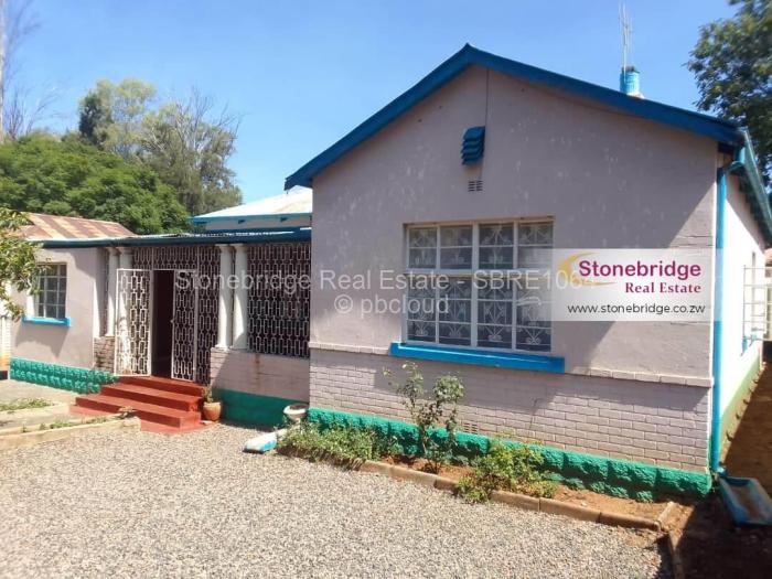 3 Bedroom House for Sale in Parkview, Bulawayo