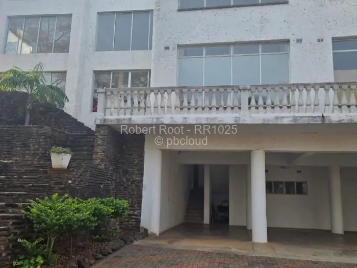 4 Bedroom House to Rent in Lake Chivero, Lake Chivero