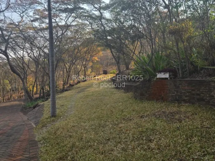 4 Bedroom House to Rent in Lake Chivero, Lake Chivero