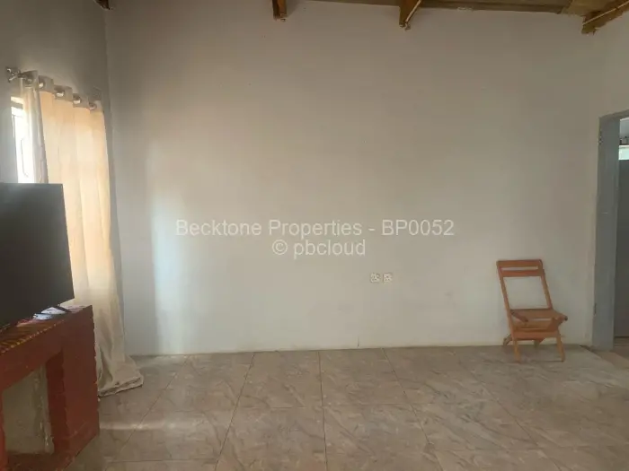 3 Bedroom House for Sale in Nkulumane, Bulawayo