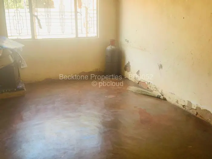 3 Bedroom House for Sale in Nkulumane, Bulawayo