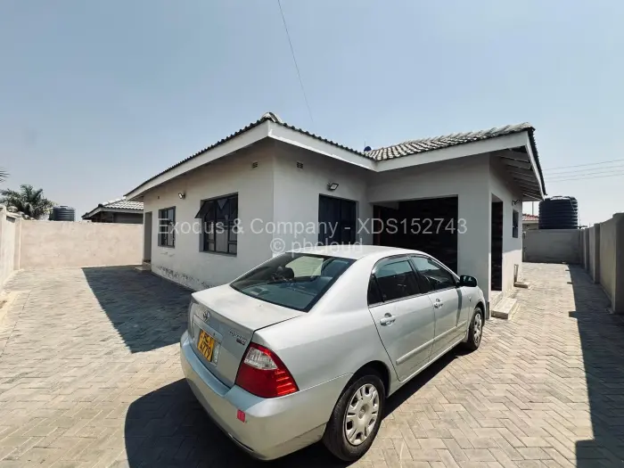 4 Bedroom House for Sale in Madokero Estates, Harare