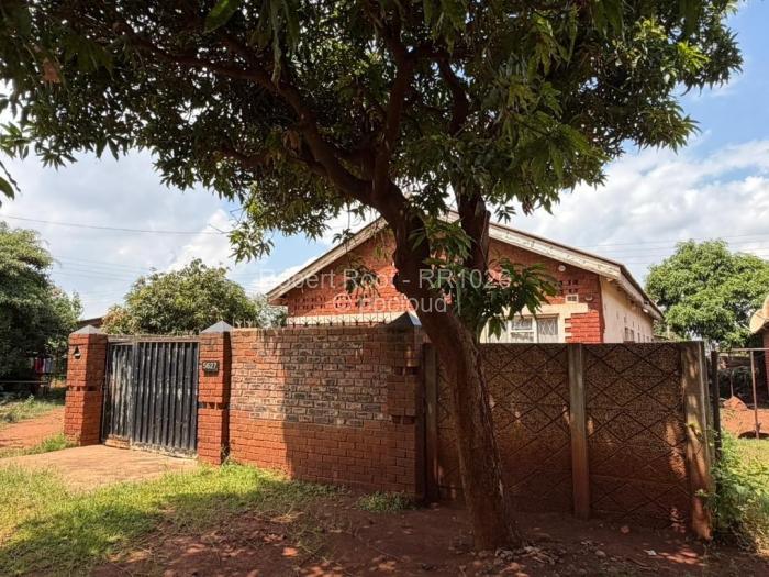 3 Bedroom House for Sale in Kuwadzana, Harare