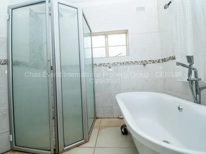 4 Bedroom House to Rent in Chisipite