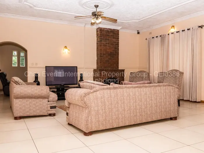 4 Bedroom House to Rent in Chisipite