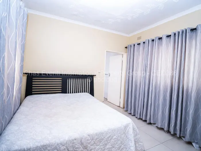 4 Bedroom House to Rent in Chisipite