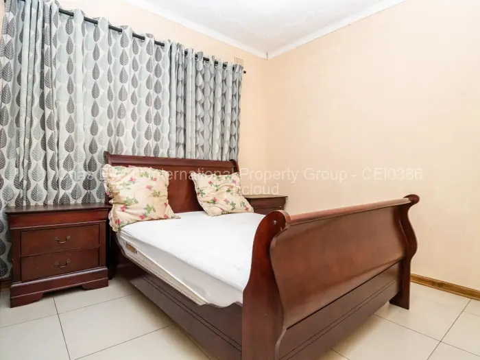 4 Bedroom House to Rent in Chisipite