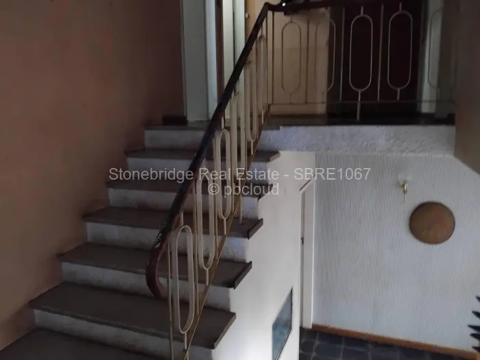 5 Bedroom House for Sale in Sunning Hill, Bulawayo