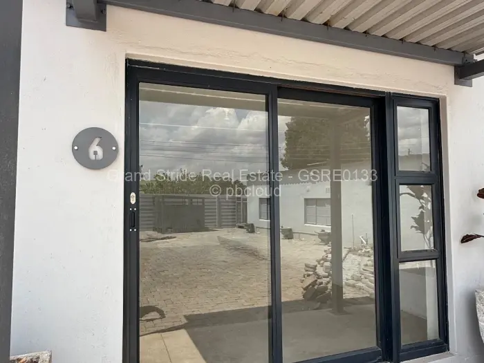 Commercial Property to Rent in Kamfinsa