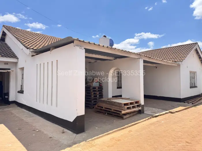 3 Bedroom House for Sale in Zimre Park, Harare