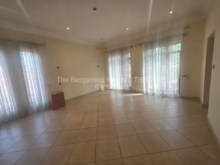 House to Rent in Borrowdale