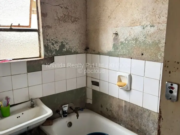 3 Bedroom House to Rent in Warren Park