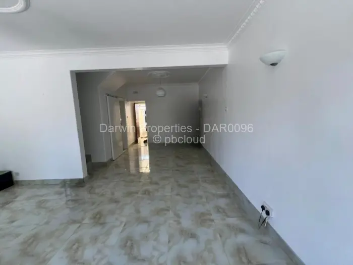 Townhouse/Complex/Cluster to Rent in Avenues