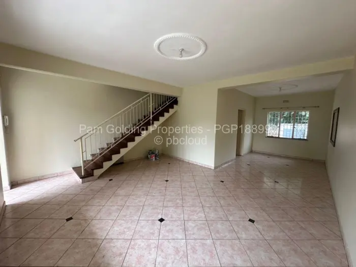 2 Bedroom Cottage/Garden Flat to Rent in Avondale West