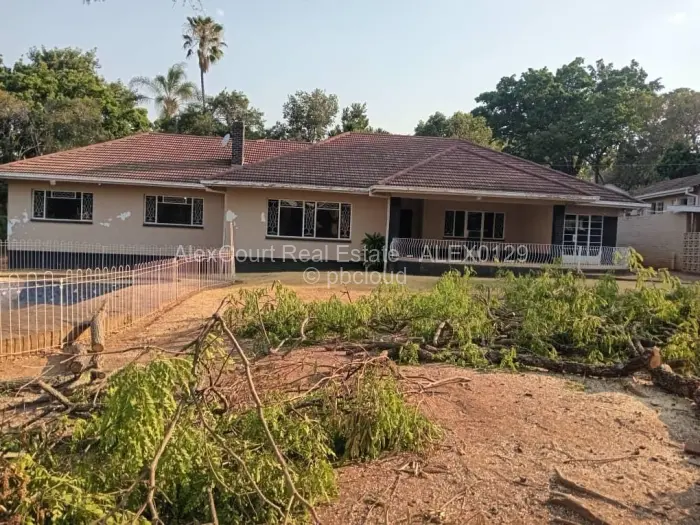 4 Bedroom House to Rent in Highlands