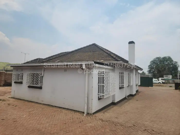 Warehouse/Industrial for Sale in Eastlea, Harare