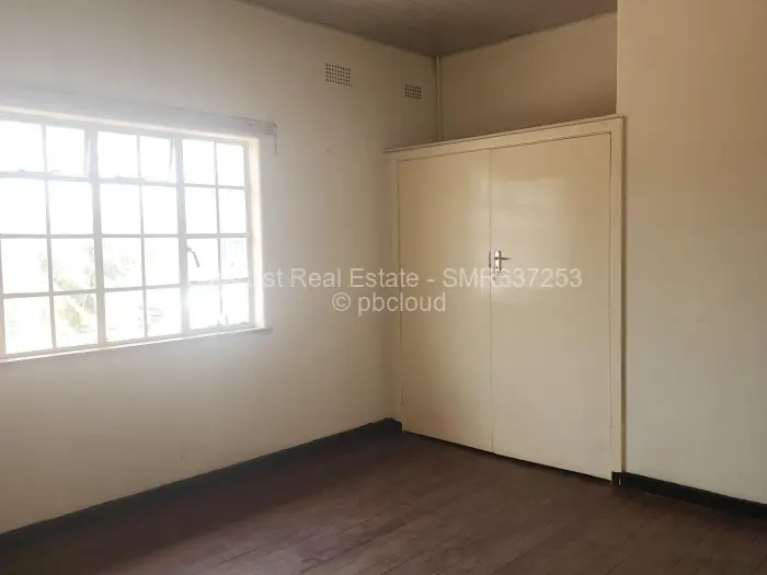 Warehouse/Industrial for Sale in Eastlea, Harare