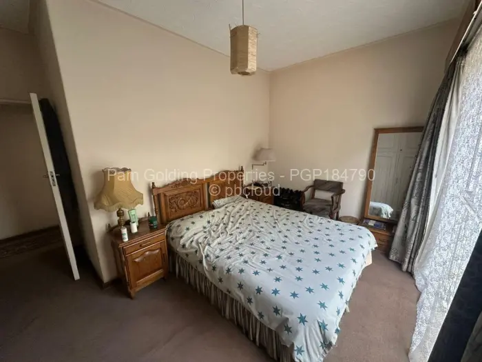 Flat/Apartment to Rent in Avenues