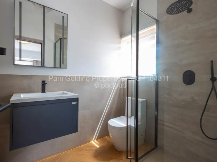 Flat/Apartment for Sale in Glen Lorne, Harare