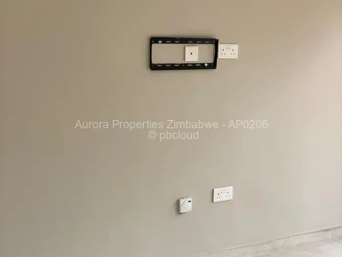 2 Bedroom Cottage/Garden Flat to Rent in Adylinn