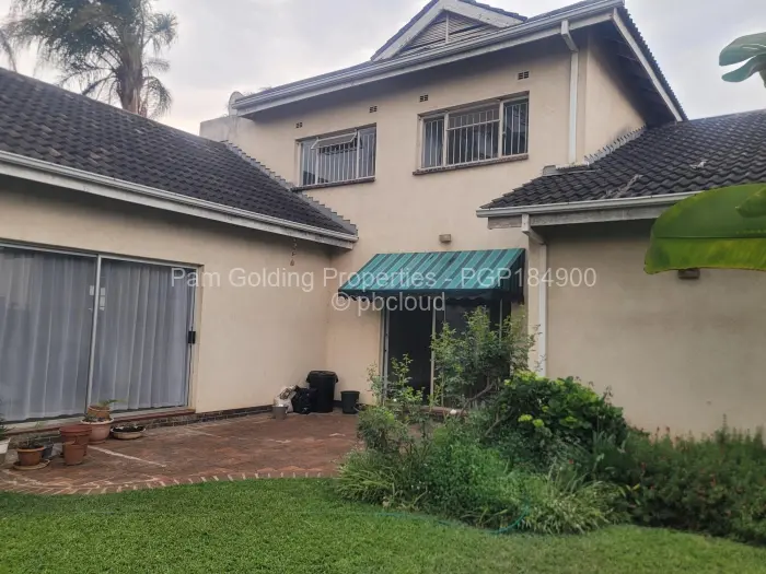 3 Bedroom Cottage/Garden Flat to Rent in Greendale