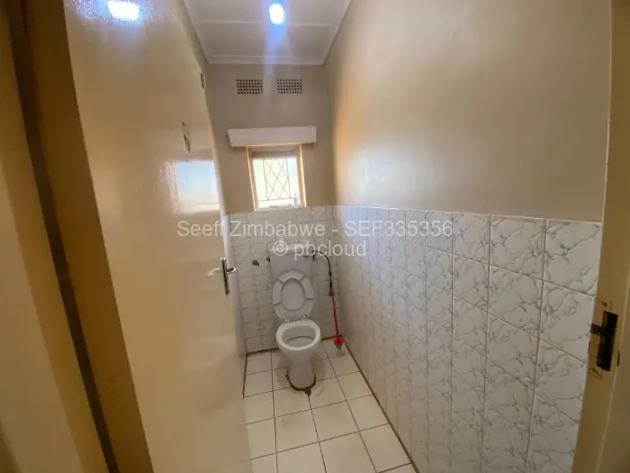 3 Bedroom House for Sale in Montrose Byo, Bulawayo