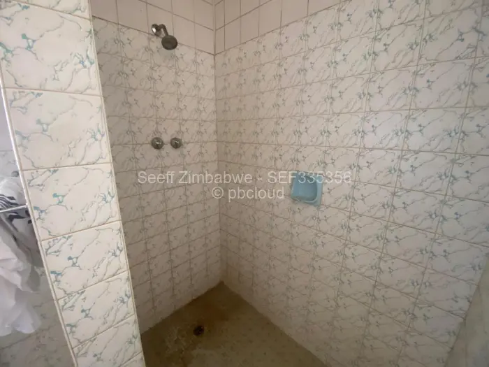 3 Bedroom House for Sale in Montrose Byo, Bulawayo