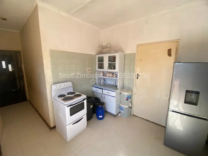 3 Bedroom House for Sale in Montrose Byo, Bulawayo