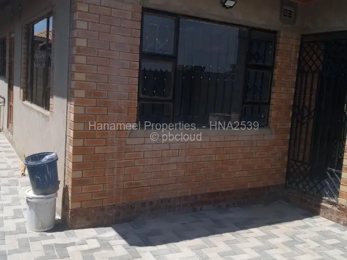 3 Bedroom House to Rent in Glaudina, Harare