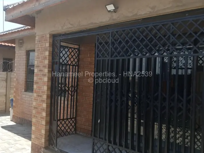 3 Bedroom House to Rent in Glaudina, Harare