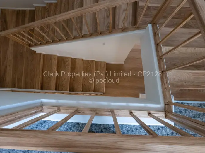 Townhouse/Cluster for Sale in Chisipite, Harare