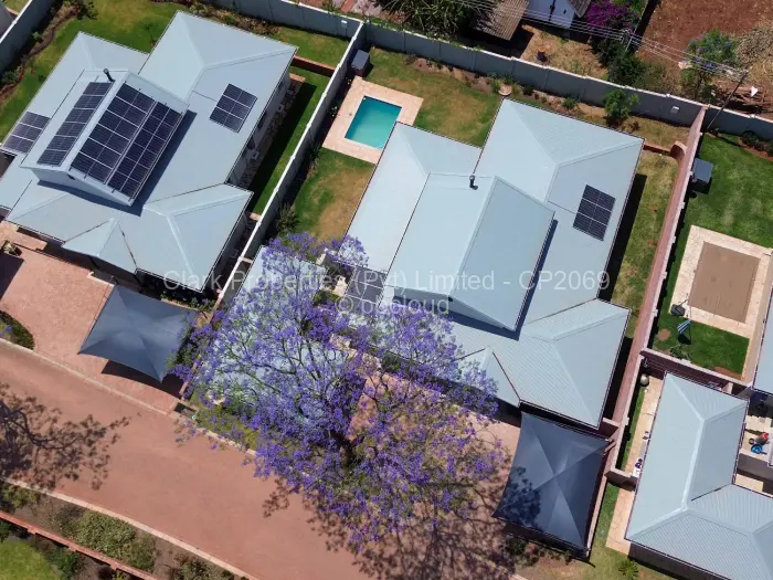 Townhouse/Cluster for Sale in Chisipite, Harare