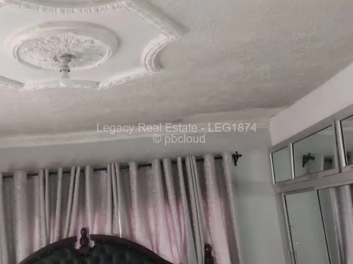 4 Bedroom House for Sale in Glen View, Harare