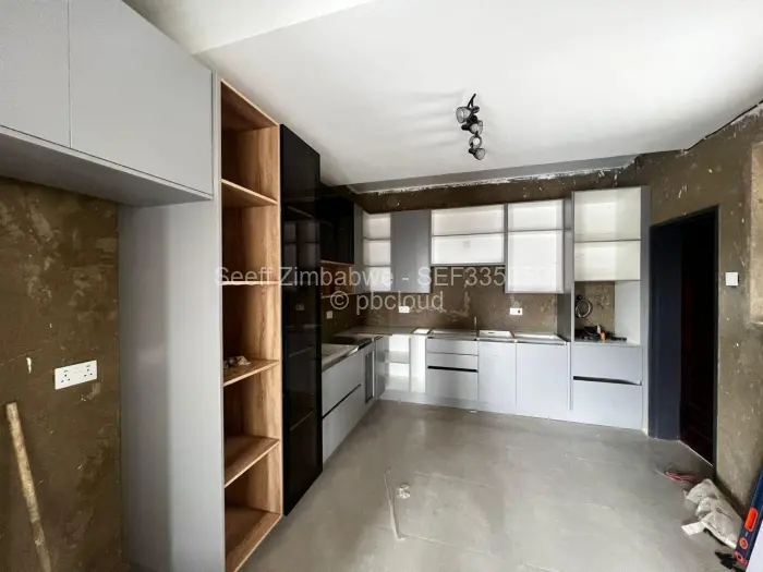 Townhouse/Complex/Cluster to Rent in Westgate