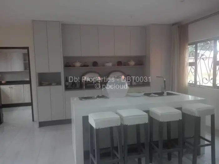 4 Bedroom House to Rent in Borrowdale