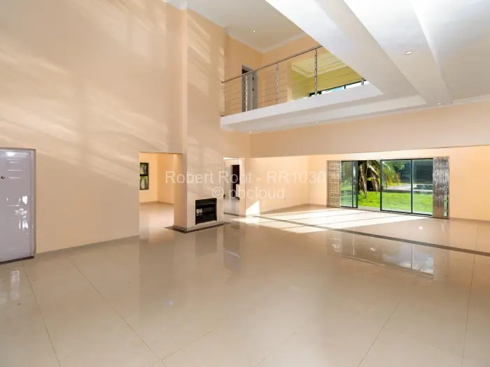 Townhouse/Cluster for Sale in Chisipite, Harare