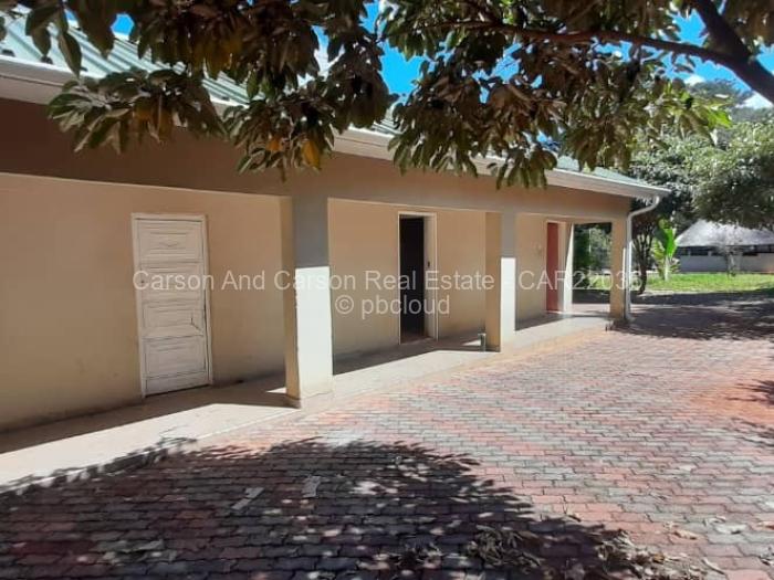 1 Bedroom Cottage/Garden Flat for Sale in Kamfinsa, Harare