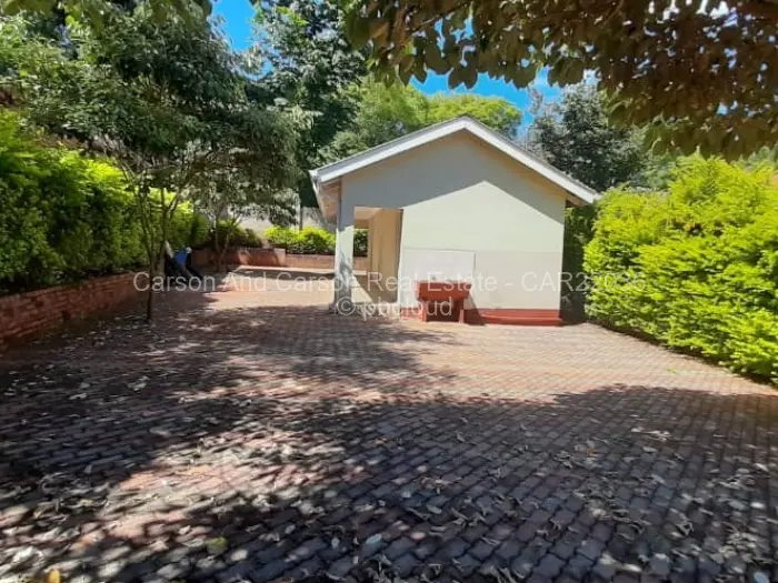 1 Bedroom Cottage/Garden Flat for Sale in Kamfinsa, Harare