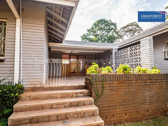 5 Bedroom House to Rent in Chisipite