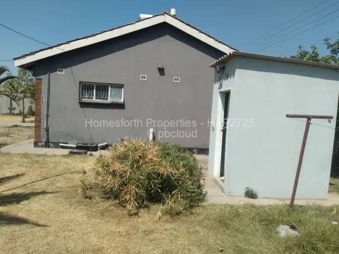 3 Bedroom House for Sale in Whitecliff, Harare