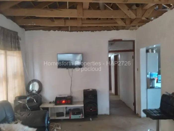 4 Bedroom House for Sale in Warren Park, Harare