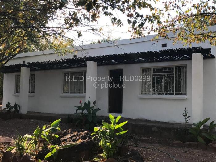 3 Bedroom House for Sale in Milibizi, Kariba