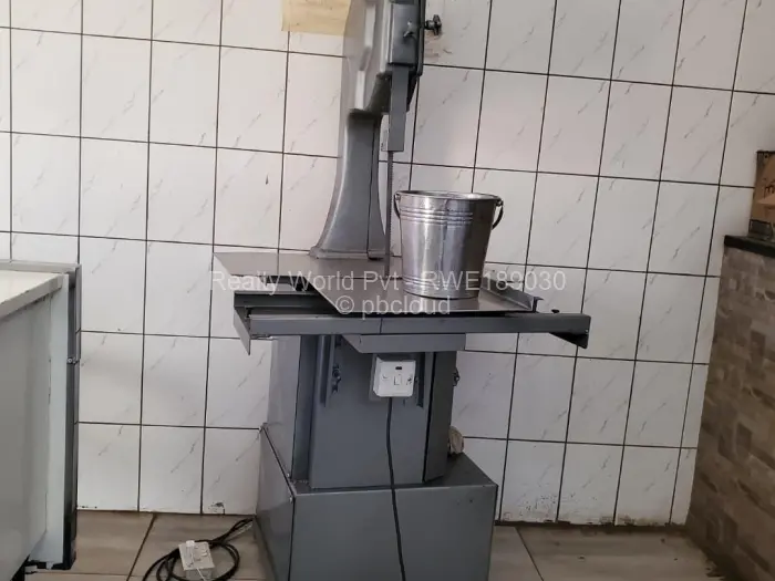 Warehouse/Industrial for Sale in Glen Norah, Harare